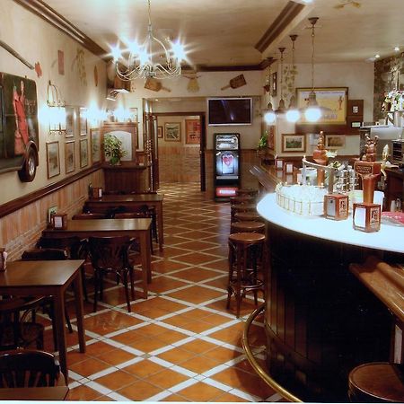 Hostal El Jardin Benidorm Exteriör bild