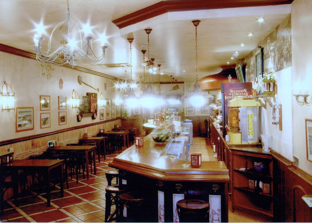 Hostal El Jardin Benidorm Exteriör bild